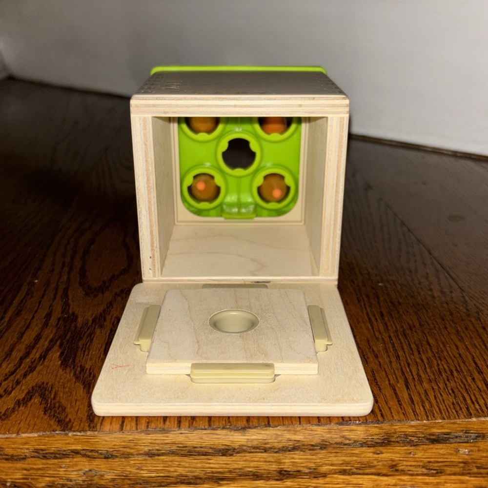 Colorful Carrot Sorting Toy - Picture 5 of 5